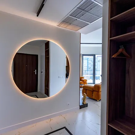 Kaleo - Hanza Tower 605 *